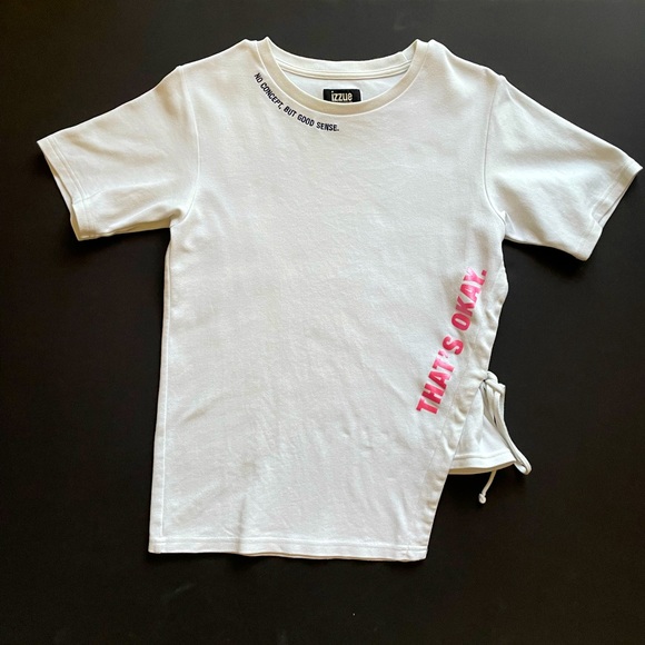 IZZUE White T-shirt with print size small - Picture 1 of 15